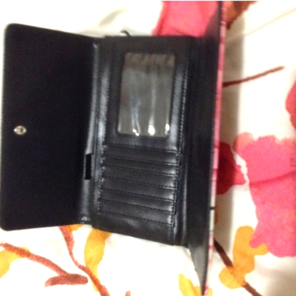 Forelli 3-Fold Wallet - Picture 3 of 4